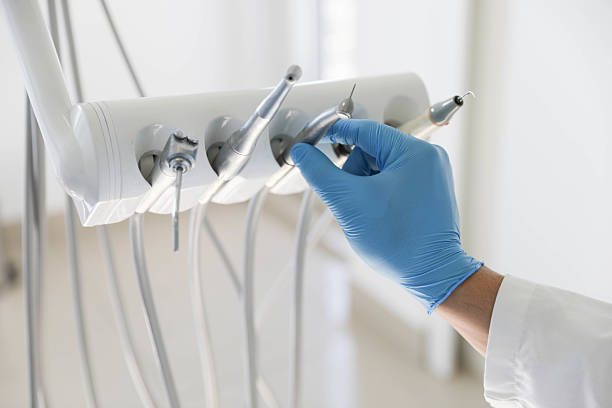 Professional Tooth Extraction technician working in Port O'Connor, TX
